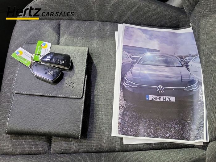 Volkswagen Golf 2024