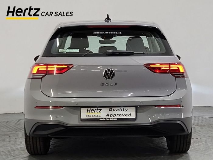 Volkswagen Golf 2024