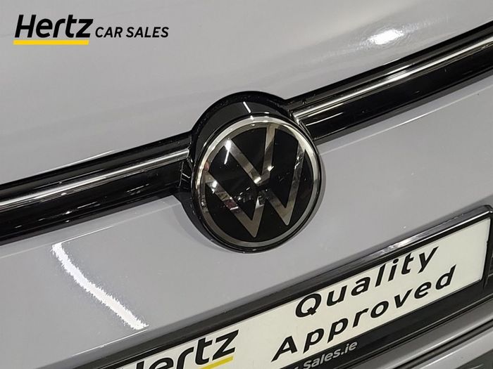 Volkswagen Golf 2024