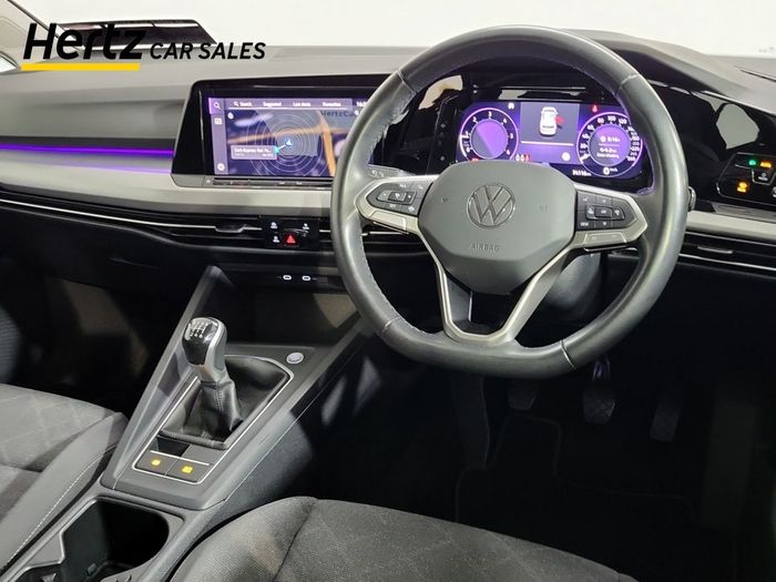 Volkswagen Golf 2024