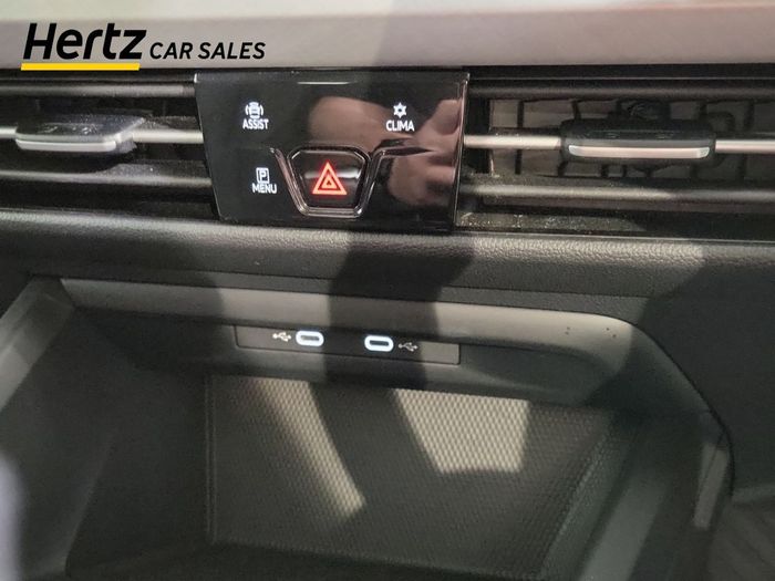 Volkswagen Golf 2024