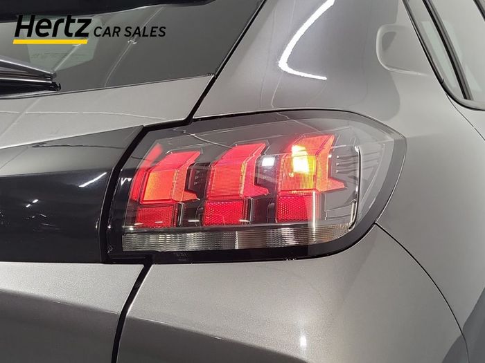 Peugeot 208 2023
