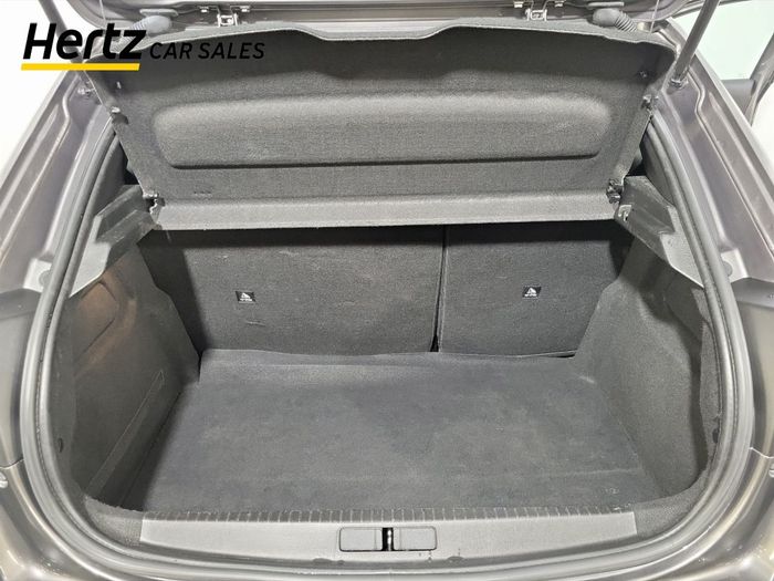 Peugeot 208 2023