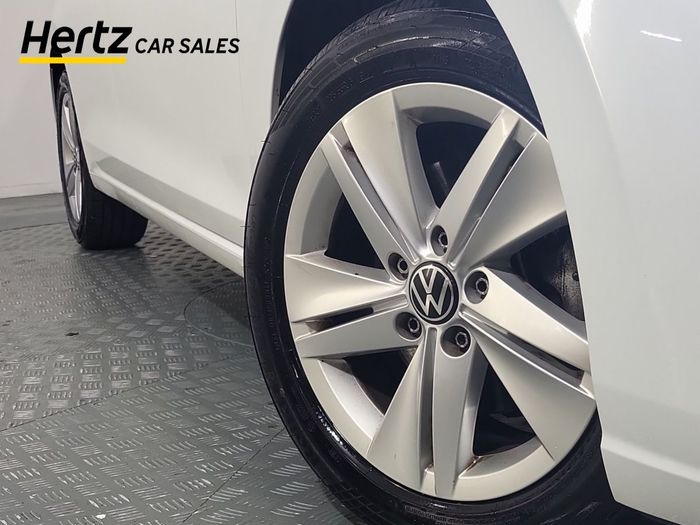 Volkswagen Golf 2023