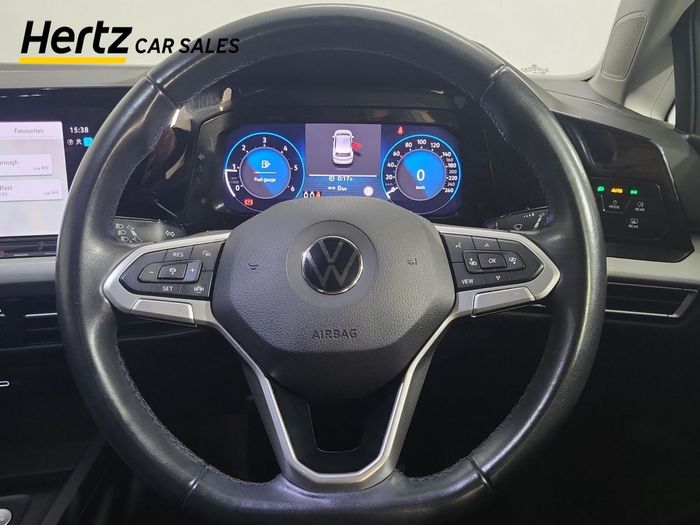 Volkswagen Golf 2023