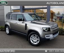 Land Rover Defender 2026