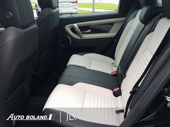 Land Rover Discovery Sport 2026