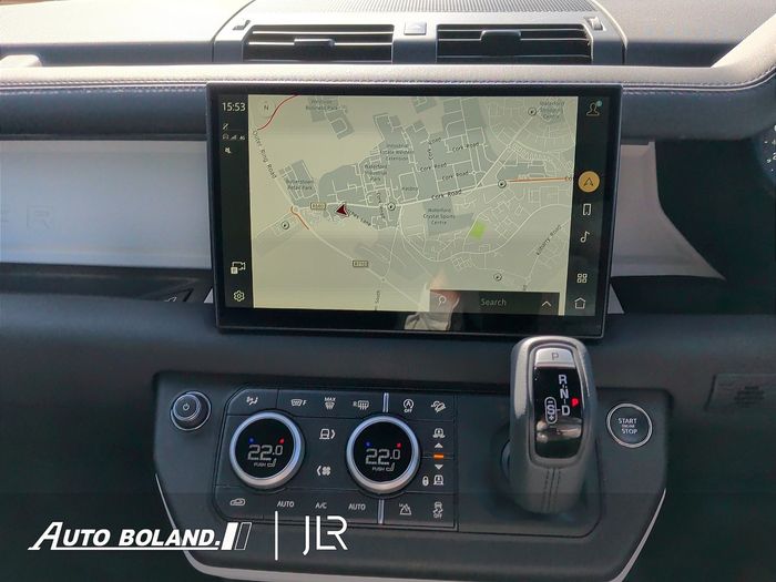 Land Rover Defender 2025