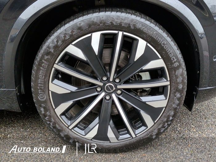 Volvo XC90 2025