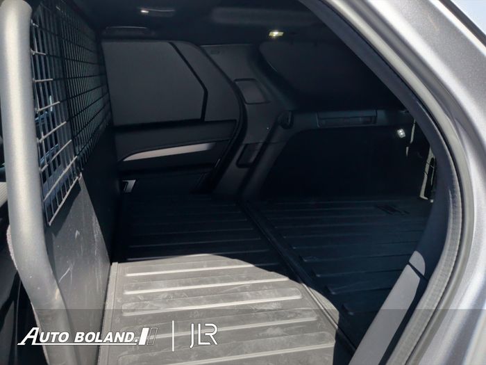 Land Rover Discovery 2025
