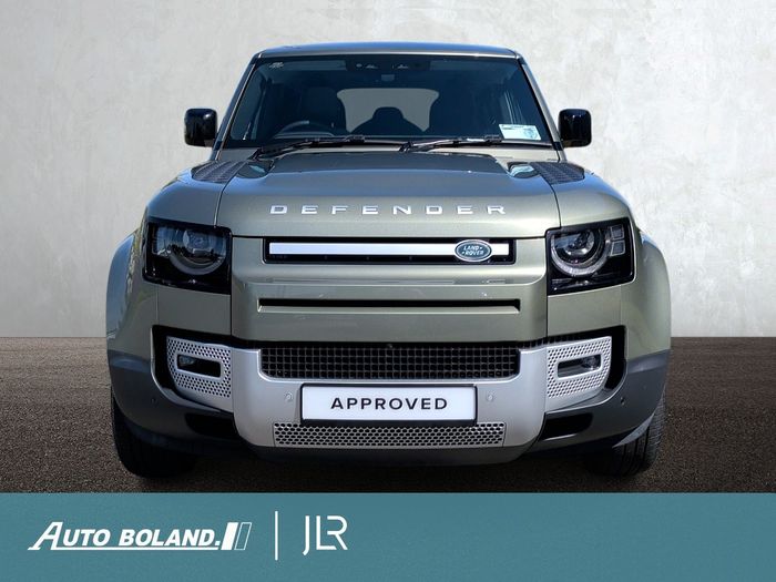 Land Rover Defender 2025