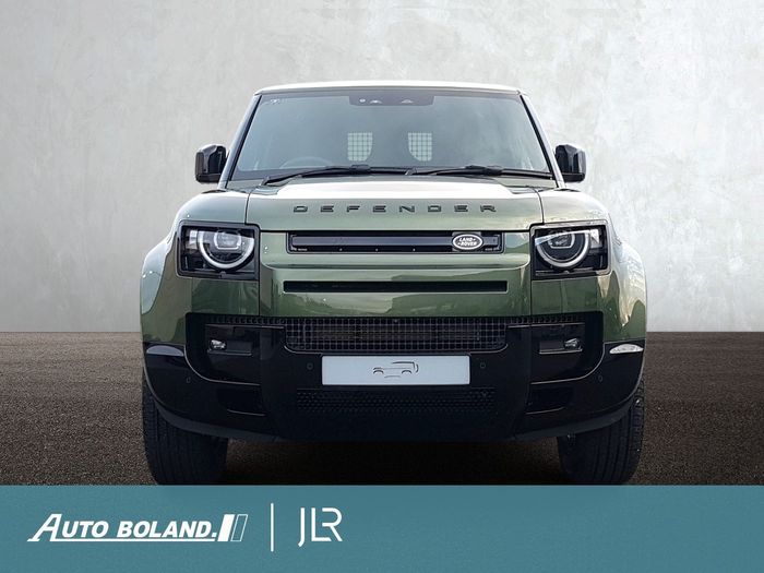 Land Rover Defender 2026