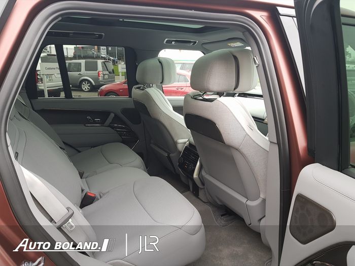 Land Rover Range Rover 2026