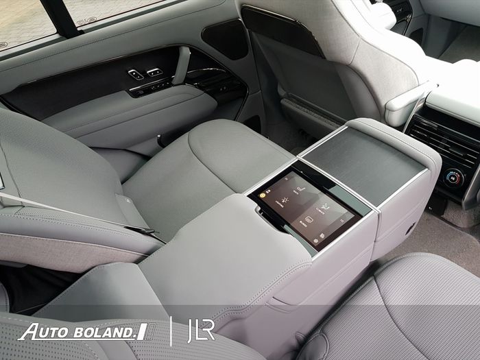 Land Rover Range Rover 2026