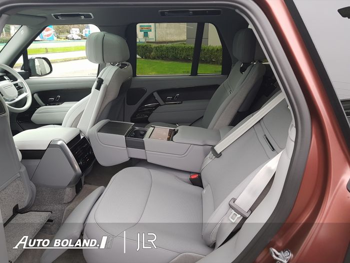 Land Rover Range Rover 2026