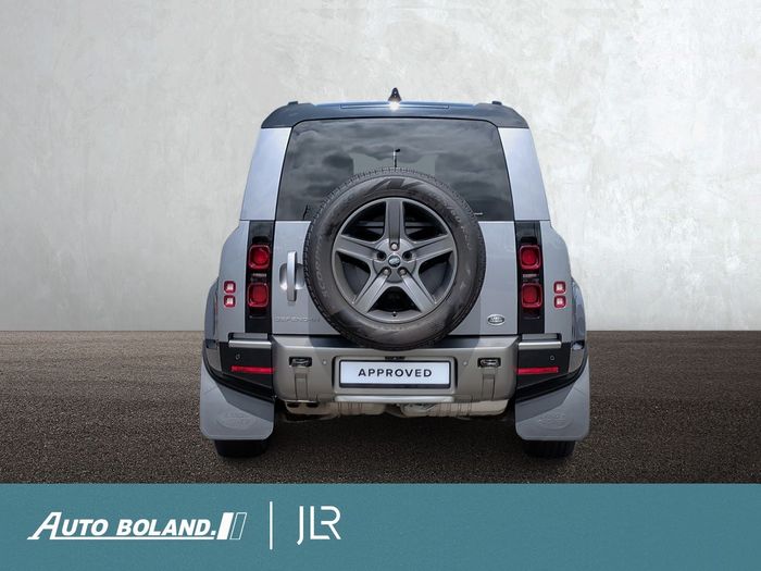 Land Rover Defender 2023