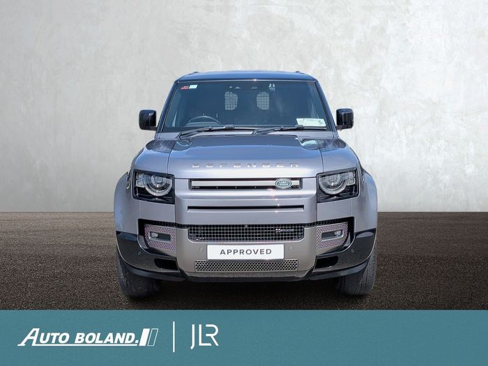 Land Rover Defender 2023