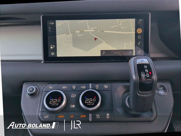 Land Rover Defender 2023