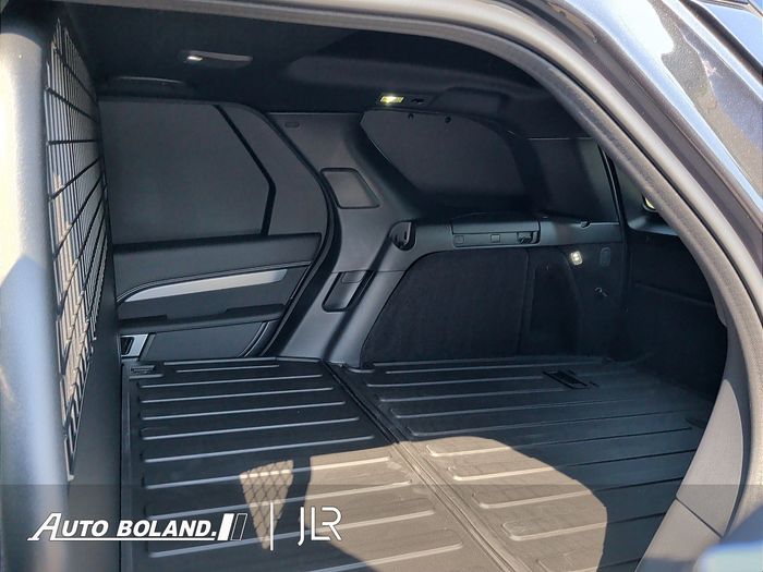 Land Rover Discovery 2026