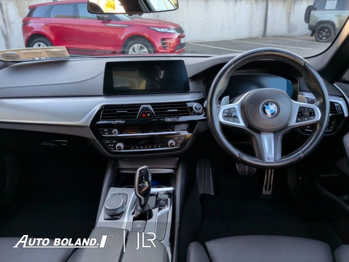 BMW 5 Series 2021