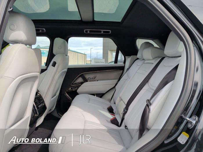 Land Rover Range Rover Sport 2026