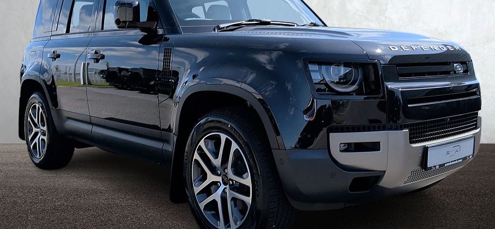 Land Rover Defender 2026