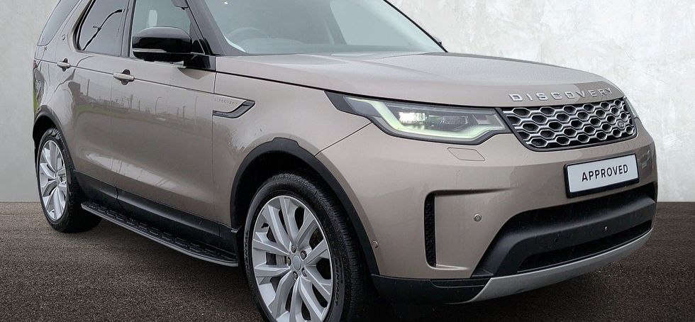 Land Rover Discovery 2023