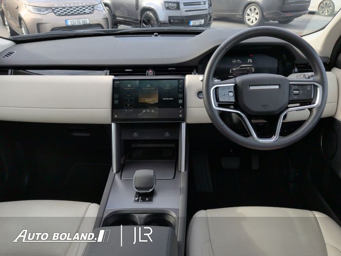 Land Rover Discovery Sport 2025