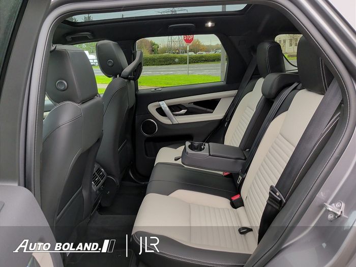 Land Rover Discovery Sport 2026