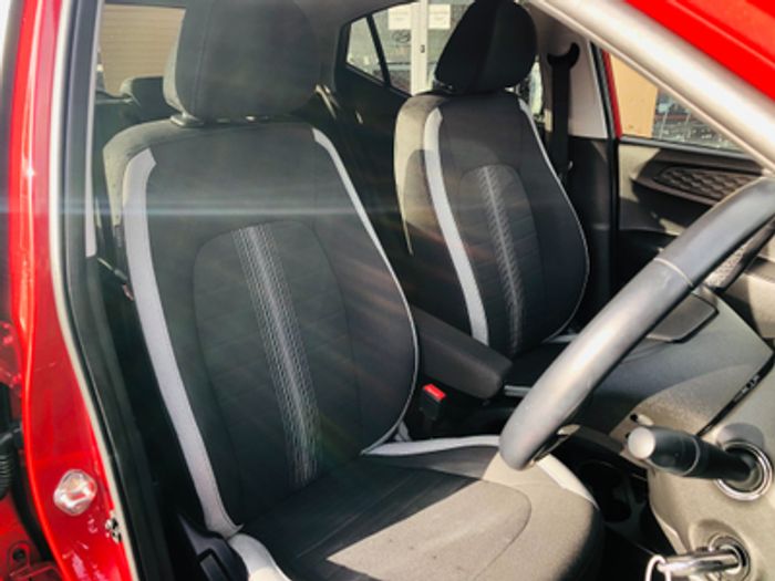 Hyundai i10 2023