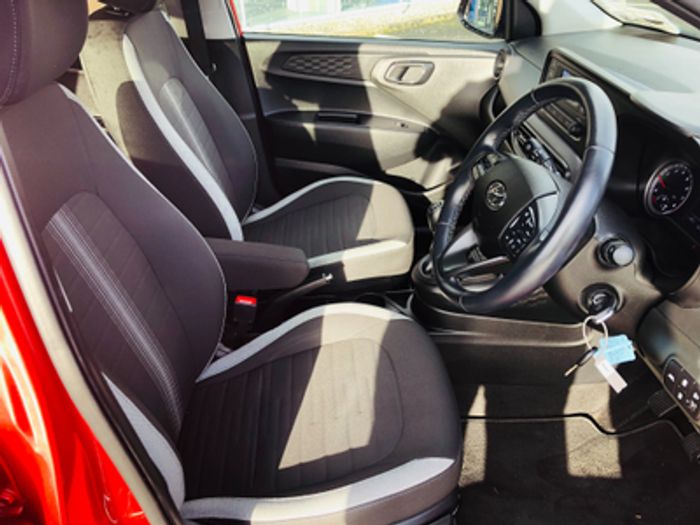 Hyundai i10 2023