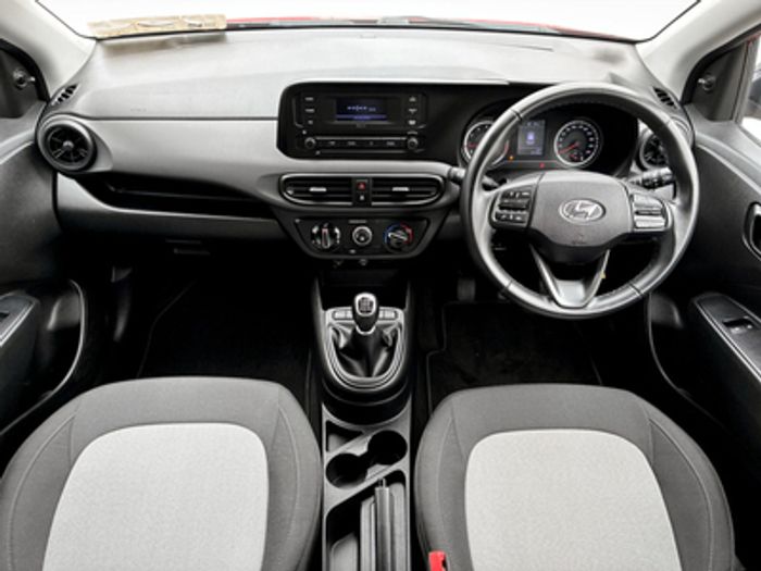 Hyundai i10 2022