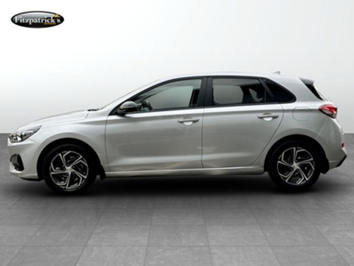Hyundai i30 2021