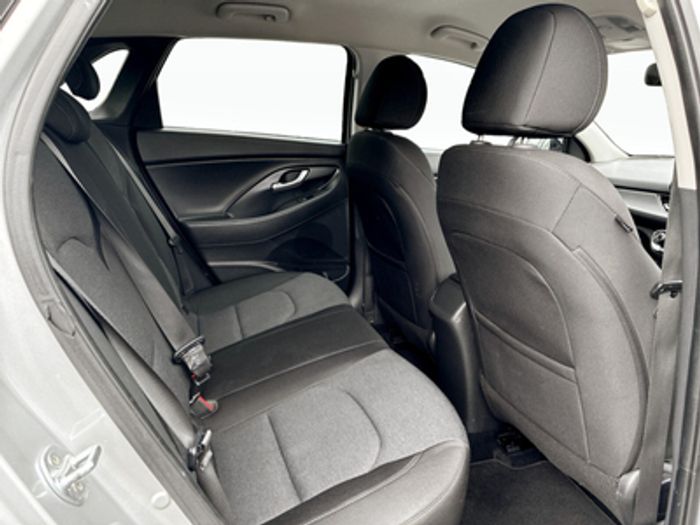 Hyundai i30 2021