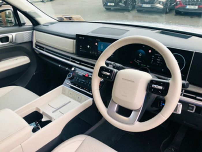 Hyundai Santa Fe 2025