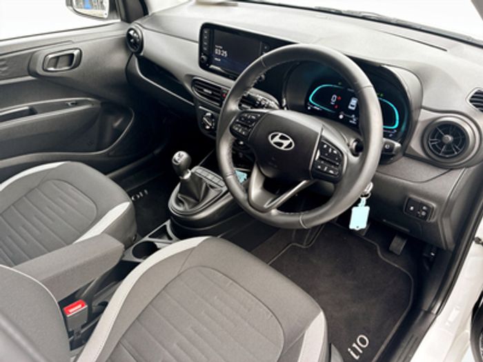 Hyundai i10 2025