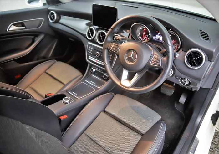 Mercedes-Benz CLA Class 2017