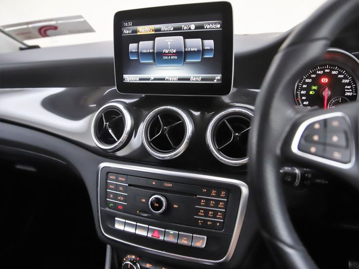 Mercedes-Benz CLA Class 2017