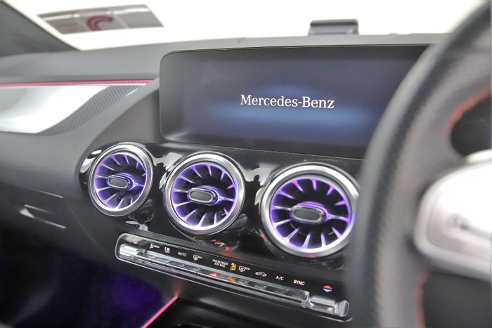 Mercedes-Benz B-Class 2022