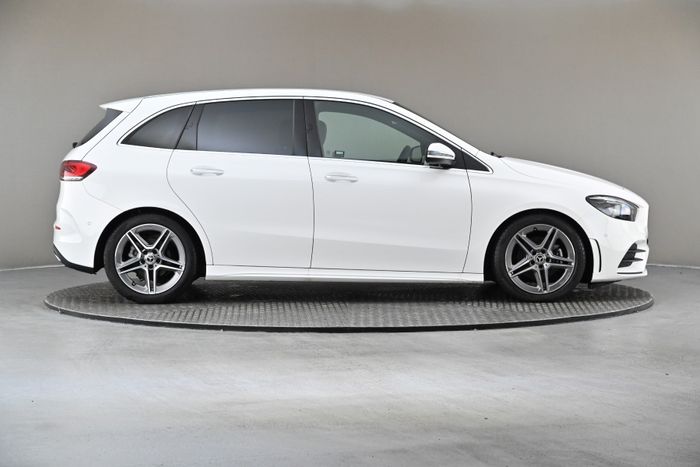 Mercedes-Benz B-Class 2022
