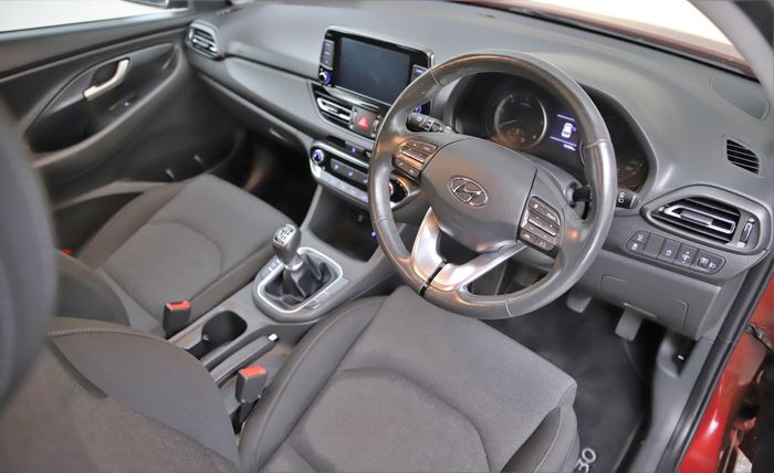 Hyundai i30 2021