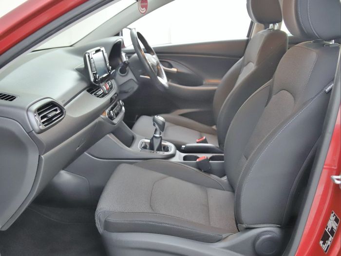 Hyundai i30 2021