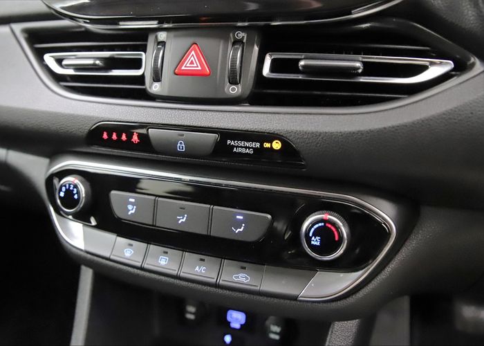 Hyundai i30 2021