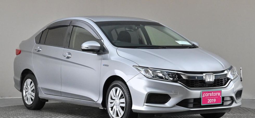 Honda Grace 2019