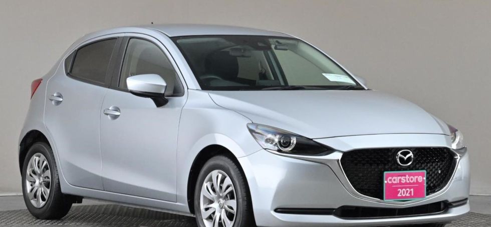 Mazda 2 2021