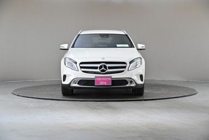 Mercedes-Benz GLA Class 2016