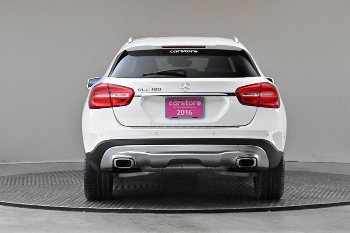 Mercedes-Benz GLA Class 2016