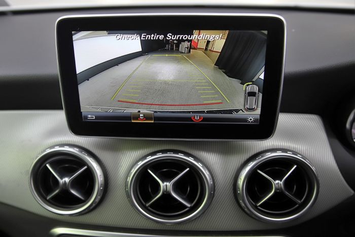 Mercedes-Benz GLA Class 2016