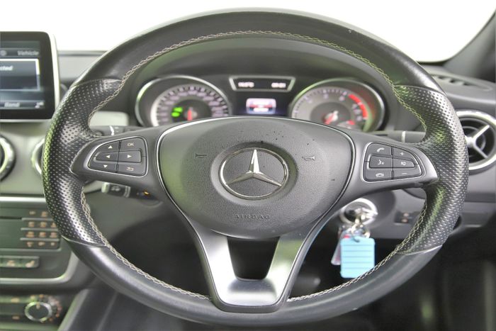 Mercedes-Benz GLA Class 2016