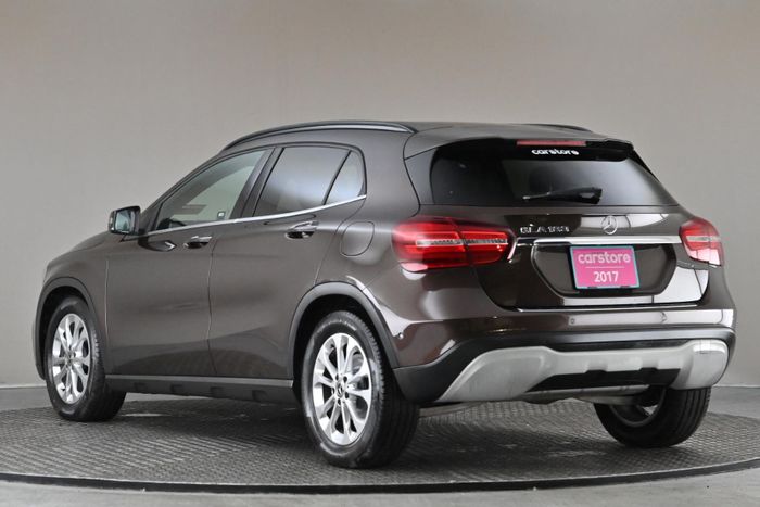 Mercedes-Benz GLA Class 2017